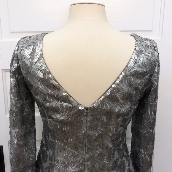 Aidan Mattox Silver Sequin Long Sleeve Cocktail - Picture 4 of 7